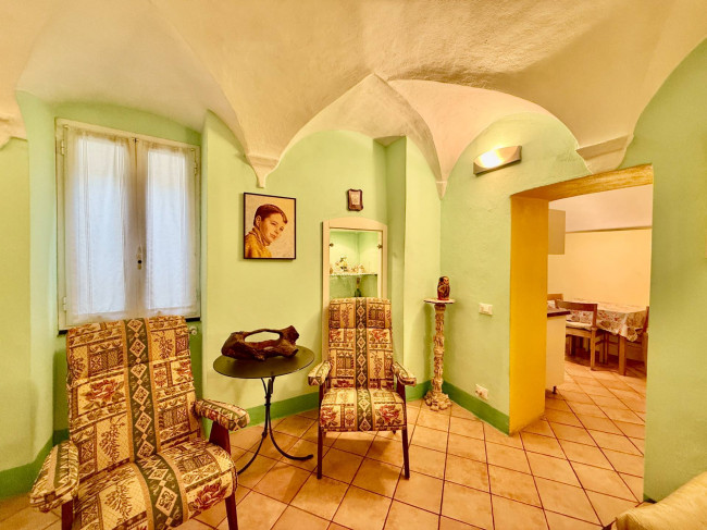 Quadrilocale in vendita a Pieve di Teco