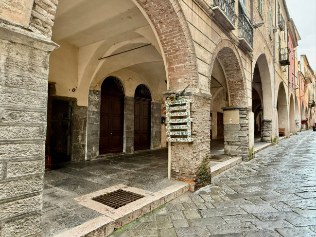 Quadrilocale in vendita a Pieve di Teco