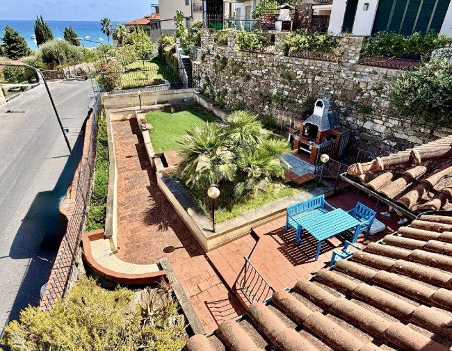 Villa in vendita a Diano Marina