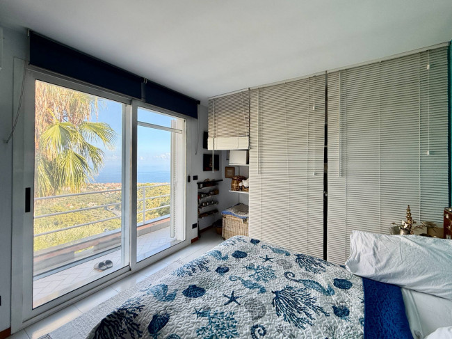 Villa in vendita a Alassio