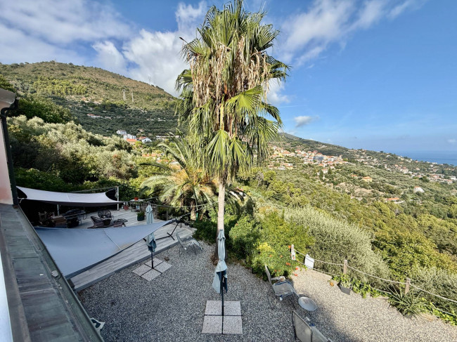 Villa in vendita a Alassio