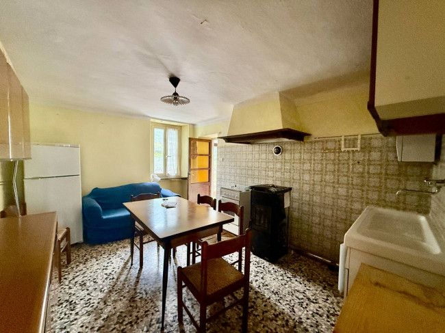 Casa Semindipendente in vendita a Rezzo