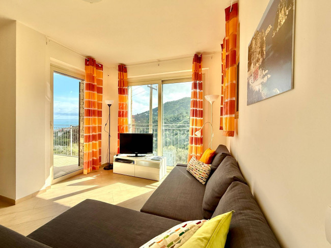 Trilocale in vendita a Alassio