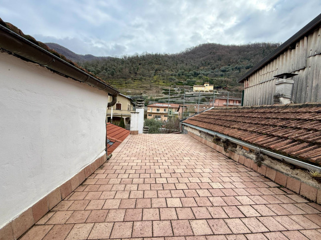 Casa Semindipendente in vendita a Pieve di Teco