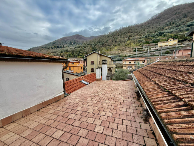 Casa Semindipendente in vendita a Pieve di Teco