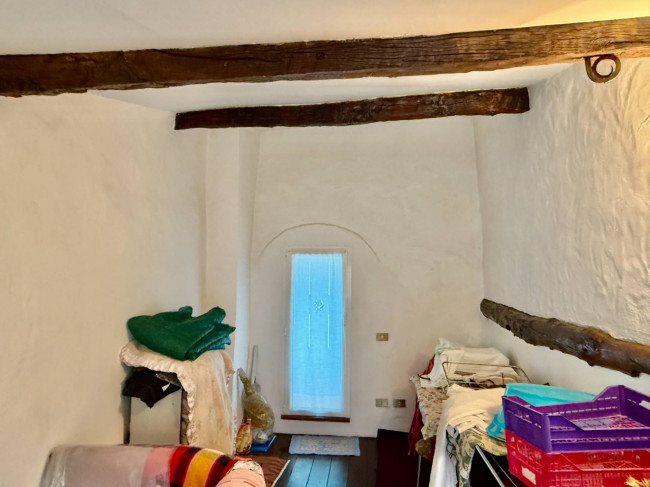 Casa Semindipendente in vendita a Pieve di Teco