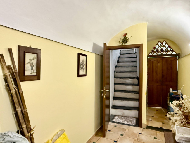 Casa Semindipendente in vendita a Pieve di Teco