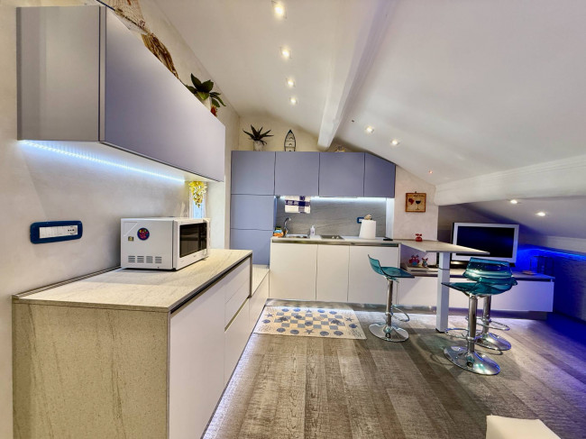 Bilocale in vendita a Loano