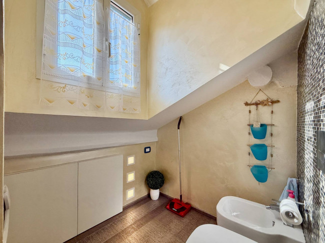 Bilocale in vendita a Loano