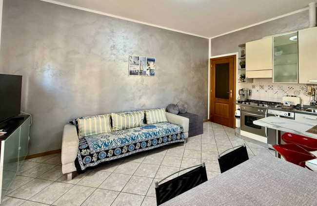 Trilocale in vendita a Loano