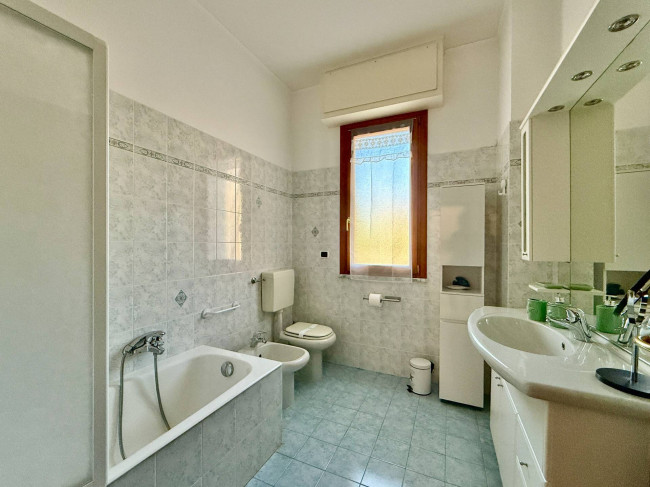 Trilocale in vendita a Loano