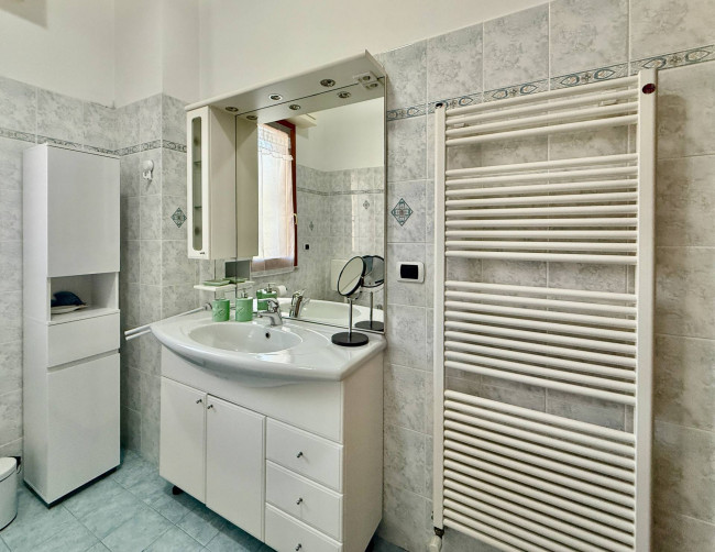 Trilocale in vendita a Loano