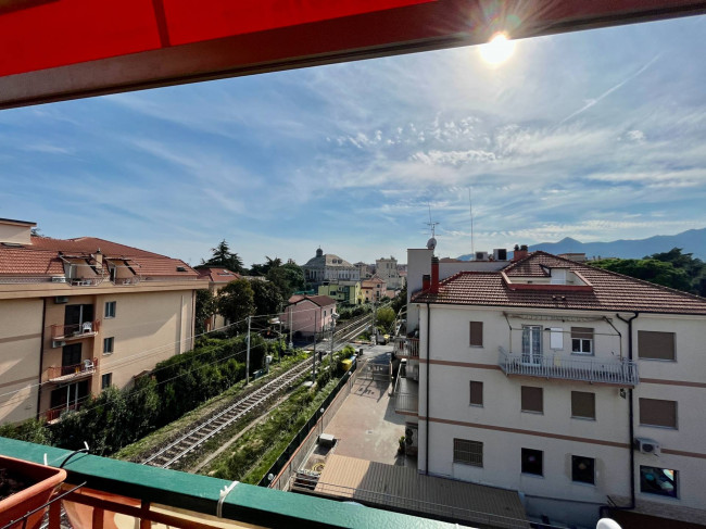 Bilocale in vendita a Loano