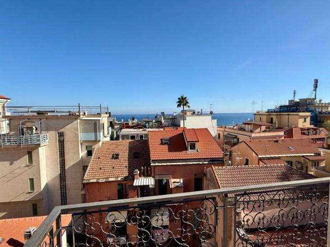 Appartamento in vendita a Alassio