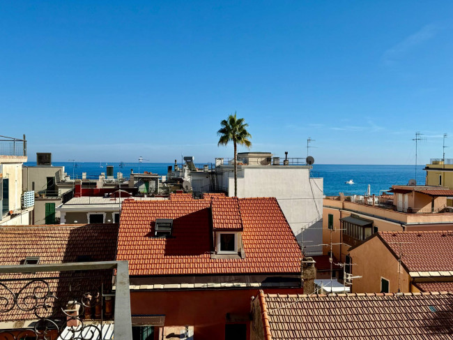 Appartamento in vendita a Alassio