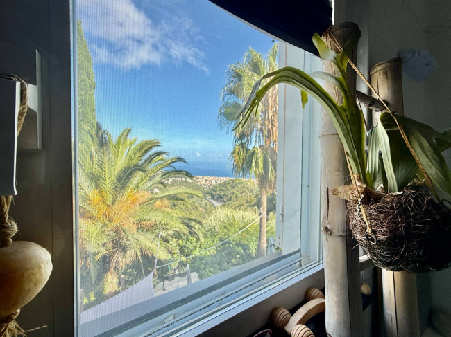 Villa in vendita a Alassio