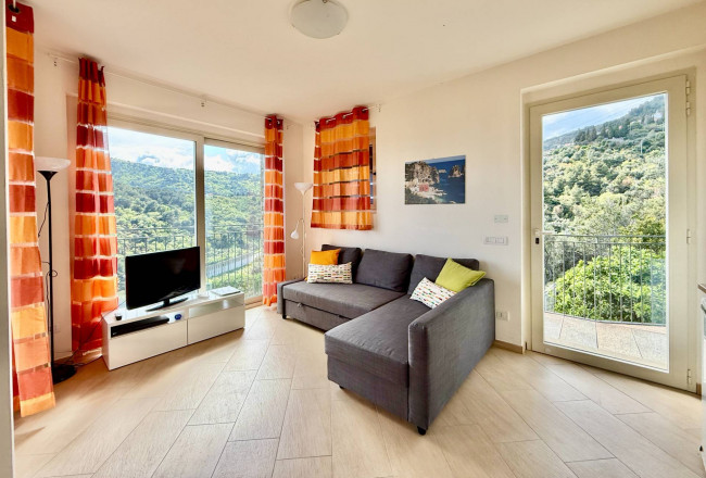 Trilocale in vendita a Alassio