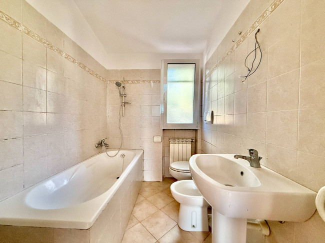 Villa for sale in Imperia