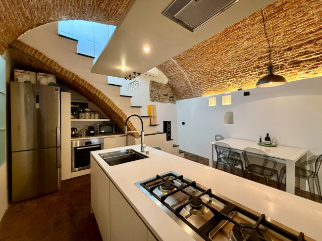 Casa Semindipendente in vendita a Toirano