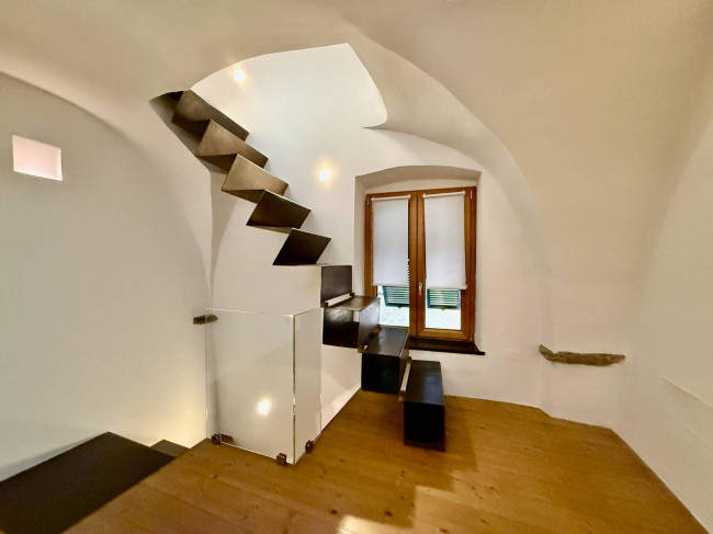 Casa Semindipendente in vendita a Toirano