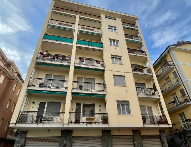 Quadrilocale in vendita a Albenga
