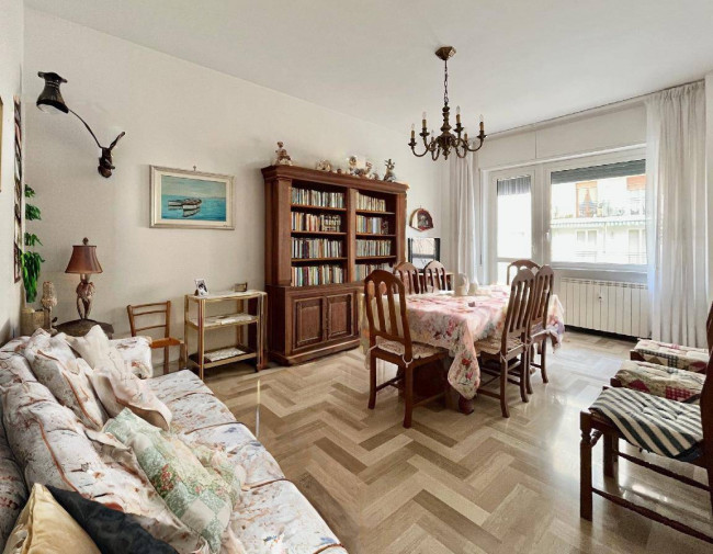 Quadrilocale in vendita a Albenga