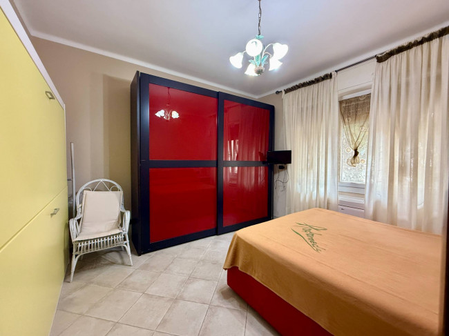 Two-roomed flat for sale in Loano