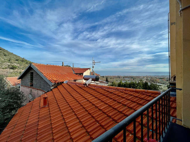 Casa Semindipendente in vendita a Ceriale
