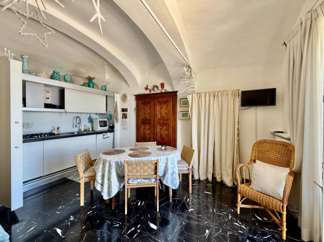 Appartamento in vendita a Alassio