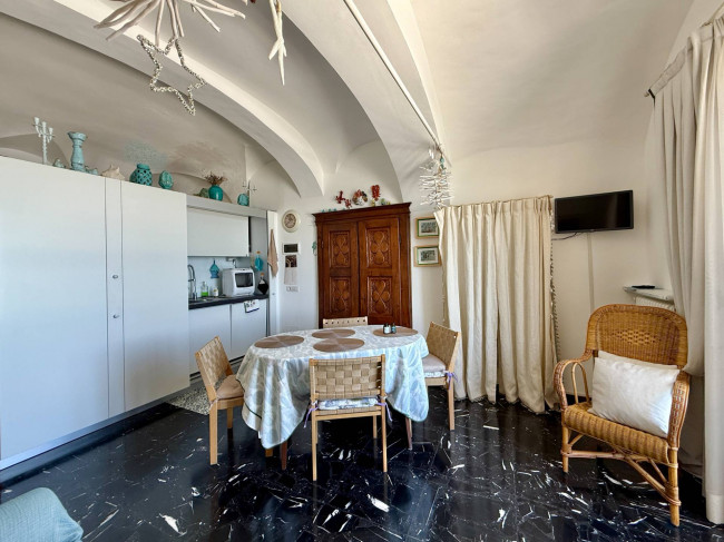 Appartamento in vendita a Alassio