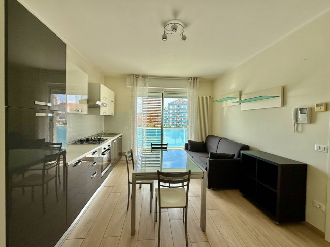 Two-roomed flat for sale in Albenga