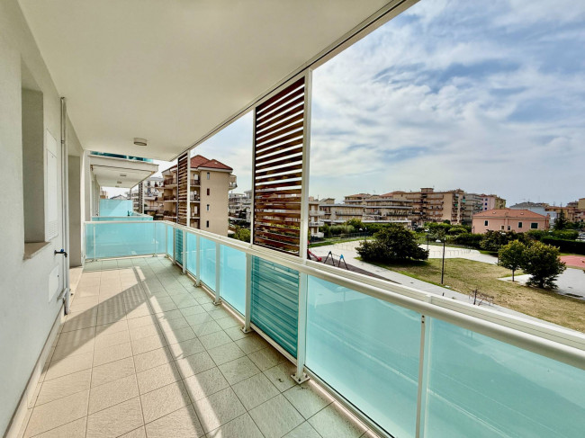 Two-roomed flat for sale in Albenga