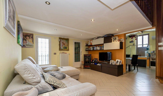 Villa for sale in Diano Marina