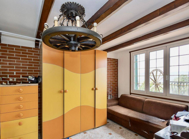 Villa for sale in Diano Marina