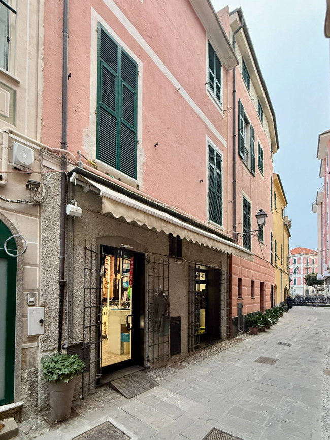 Dreizimmerwohnung zu verkaufen in Ceriale