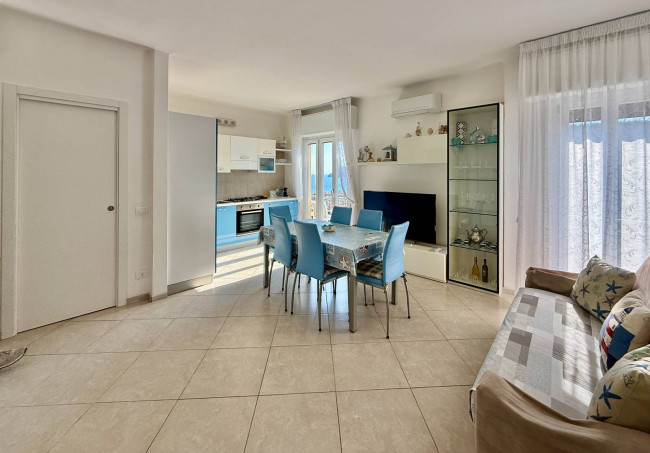 Trilocale in vendita a Alassio