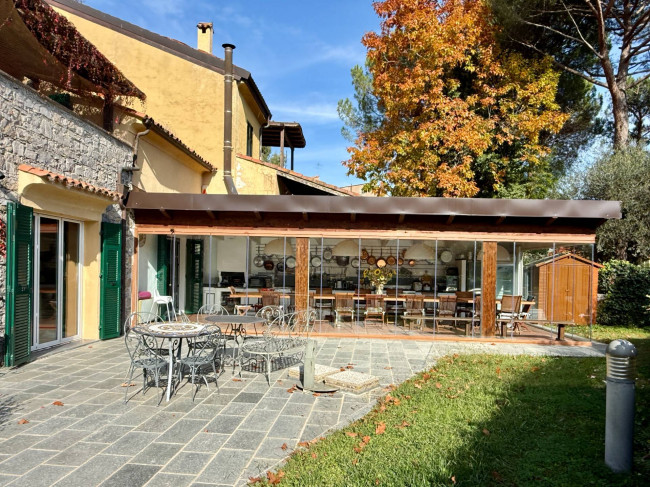 Villa in vendita a Garlenda