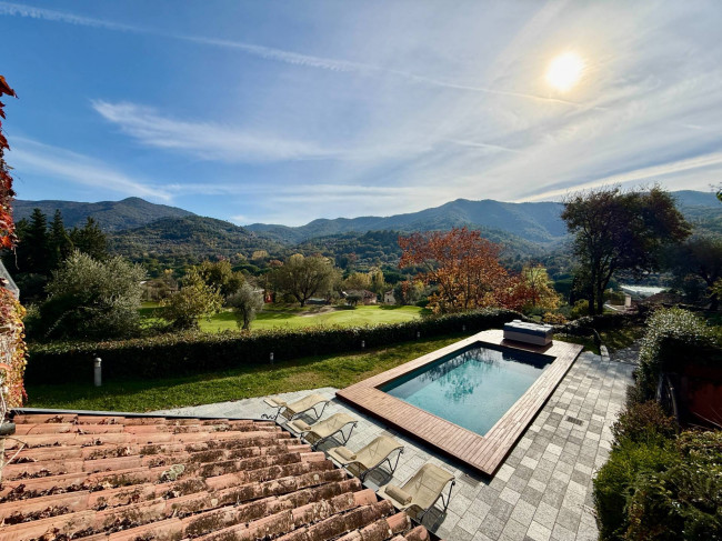 Villa in vendita a Garlenda