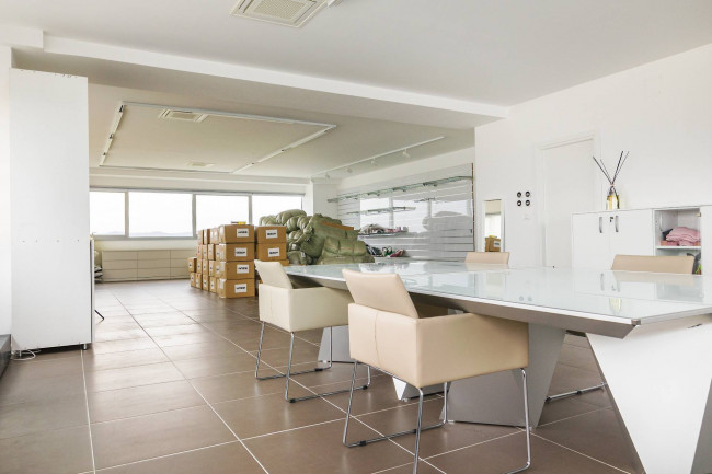 Studio/Ufficio in vendita a Prato