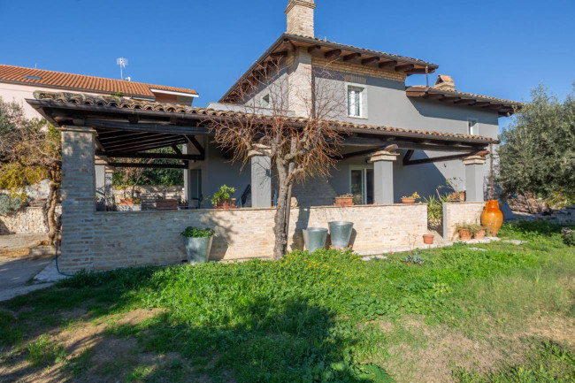 Villa in vendita a Francavilla al Mare