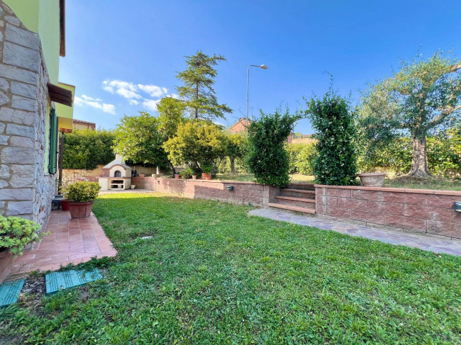 Villa in vendita a Castelnuovo Berardenga