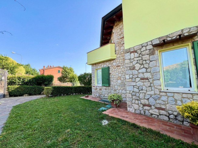 Villa in vendita a Castelnuovo Berardenga