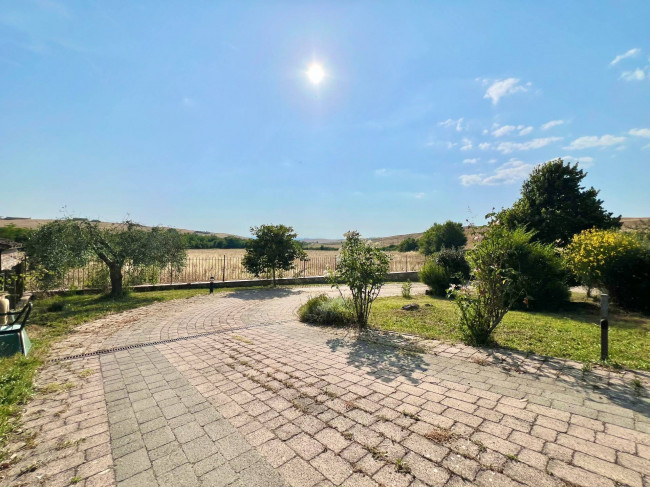 Villa in vendita a Castelnuovo Berardenga