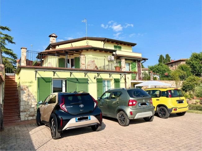 Villa in vendita a Castelnuovo Berardenga