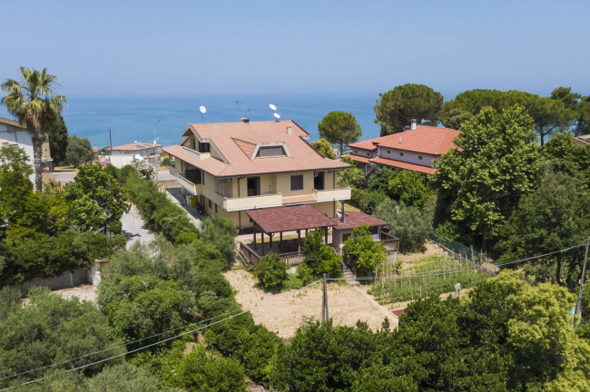 Appartamento in vendita a Silvi