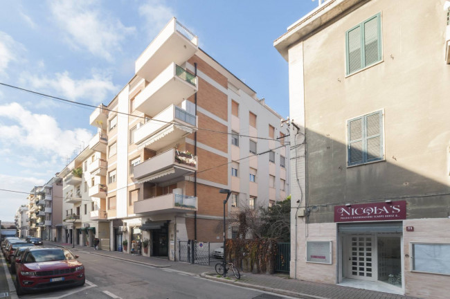 Appartamento in vendita a Pescara