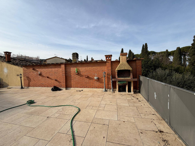 Appartamento in affitto a Signa