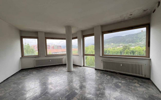 Studio/Ufficio in vendita a Prato