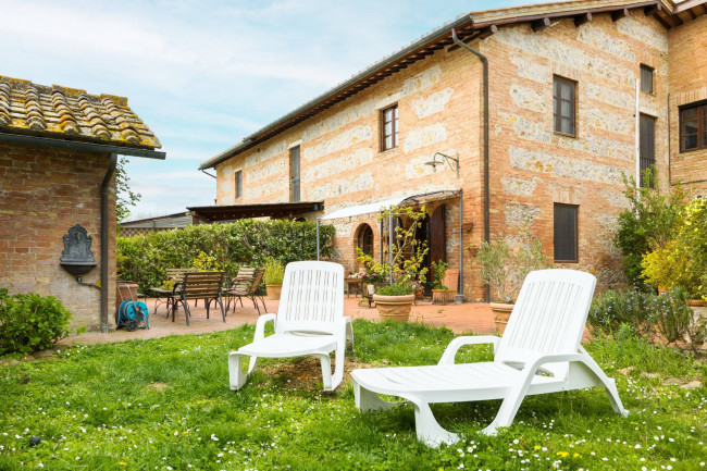 Villette a schiera in vendita a Sovicille