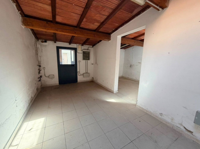 Locale commerciale in affitto a Firenze